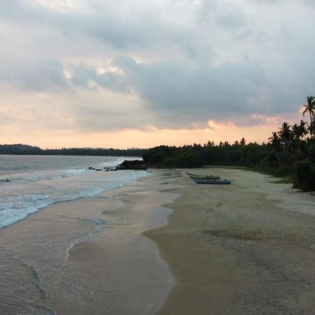 Hiru Villa Tangalle Eksteriør billede